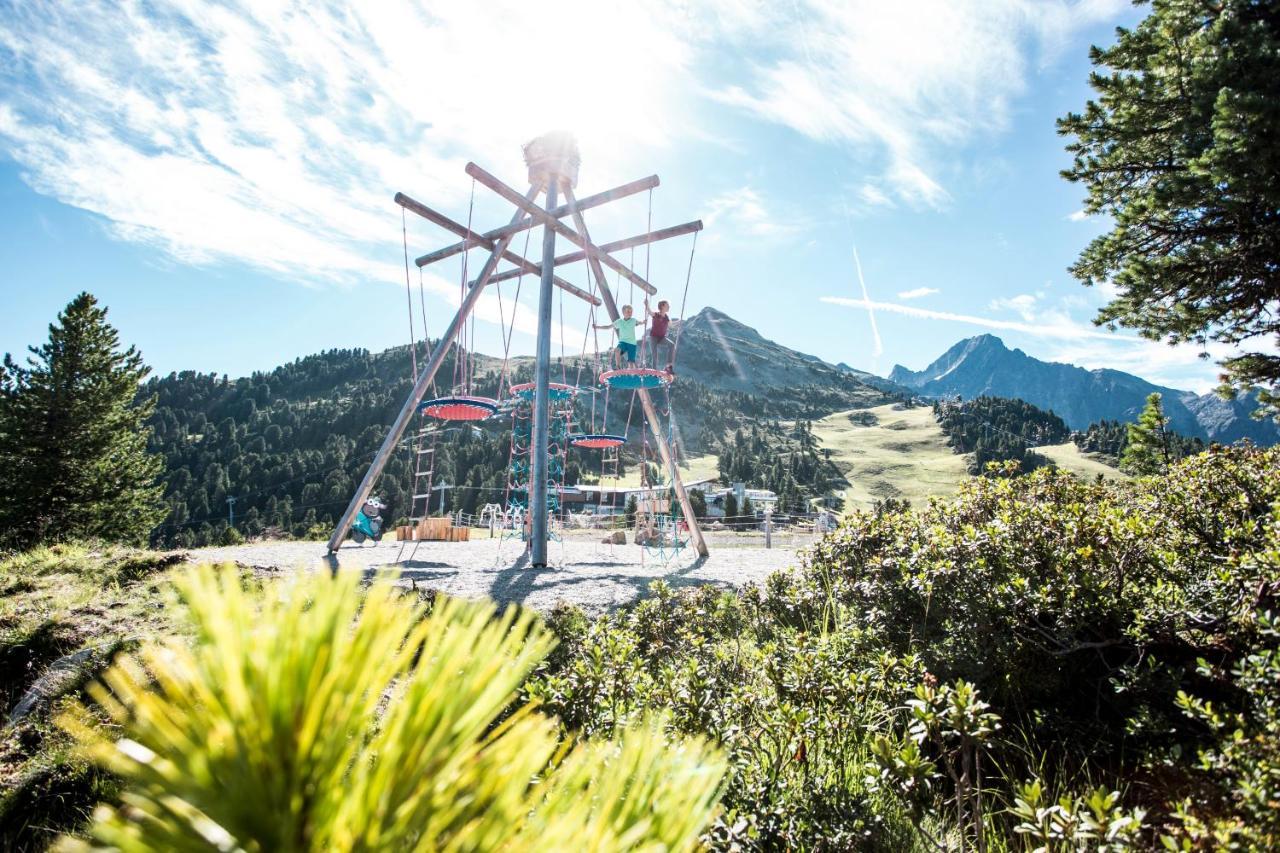 Hotel Bergwelt Längenfeld Eksteriør billede